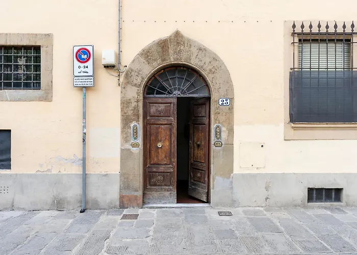 Piazza Santo Spirito Con 2 Camere Matrimoniali
